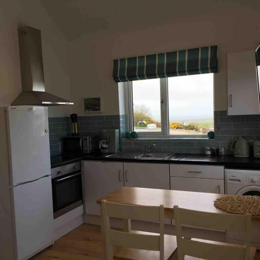 Boherbui Cottage On The Wild Atlantic Way Doolin Exterior photo